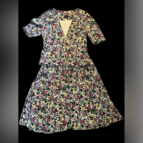 Stuart Alan Floral 2 Piece Fashion Skirt & Top Set - Picture 1 of 12